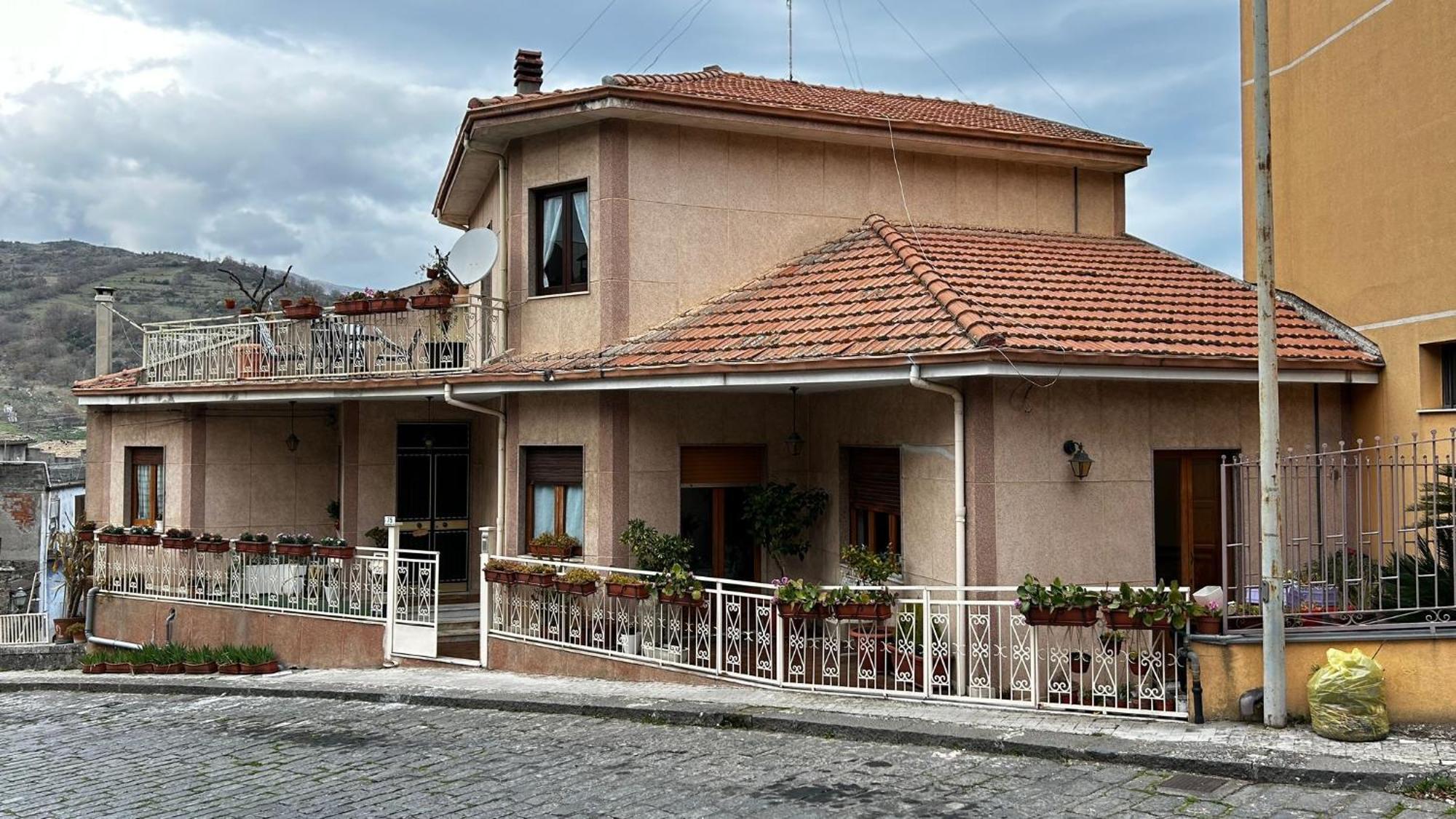 Hotel Casa Don Vicenzo Randazzo Esterno foto